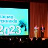ФАКУЛЬТЕТ ЖУРНАЛІСТИКИ ВІТАЄ БАКАЛАВРІВ 2023 РОКУ