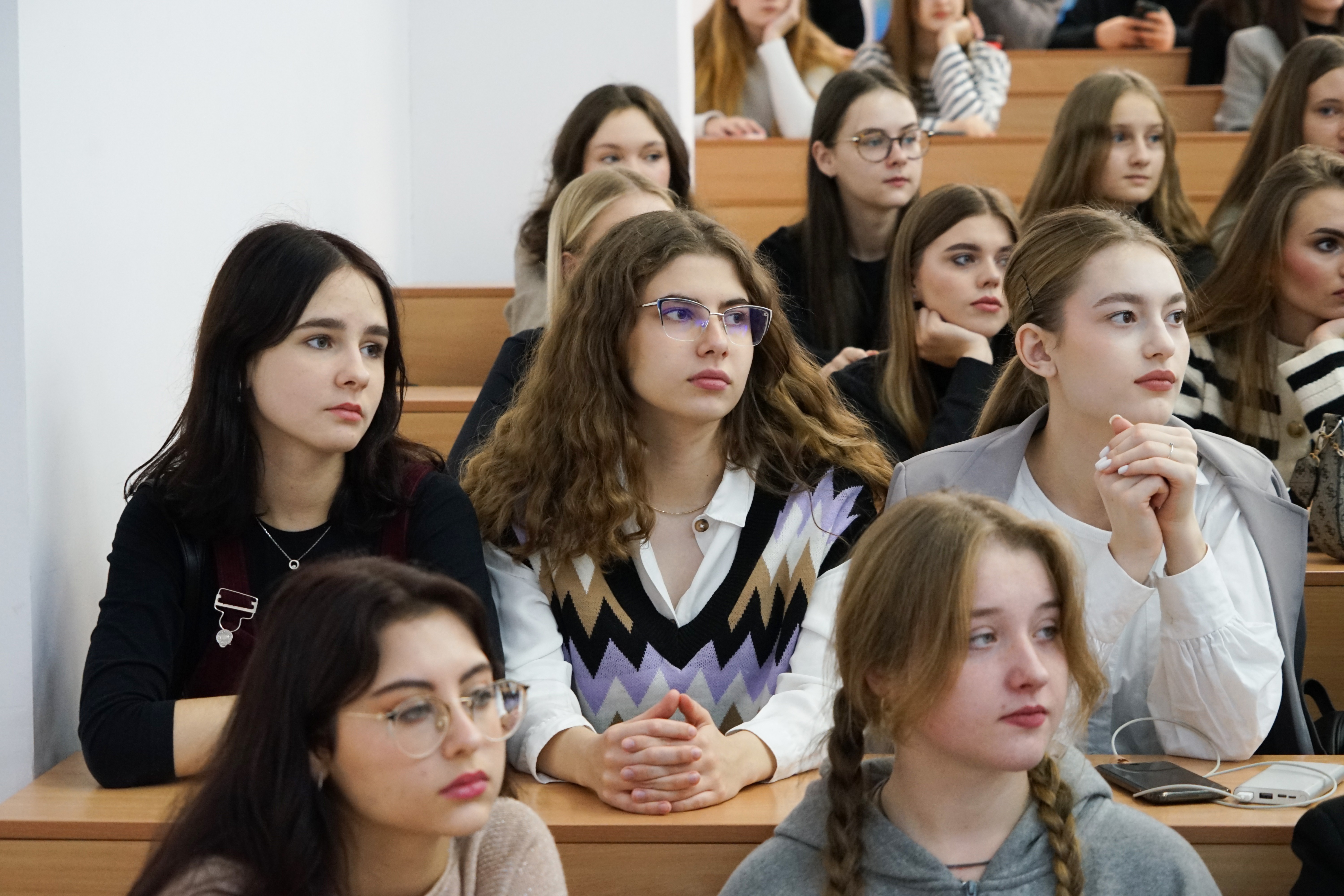 15 11bak mah ta vypuskkaf zustrilysia z koman kanskykh leviv03
