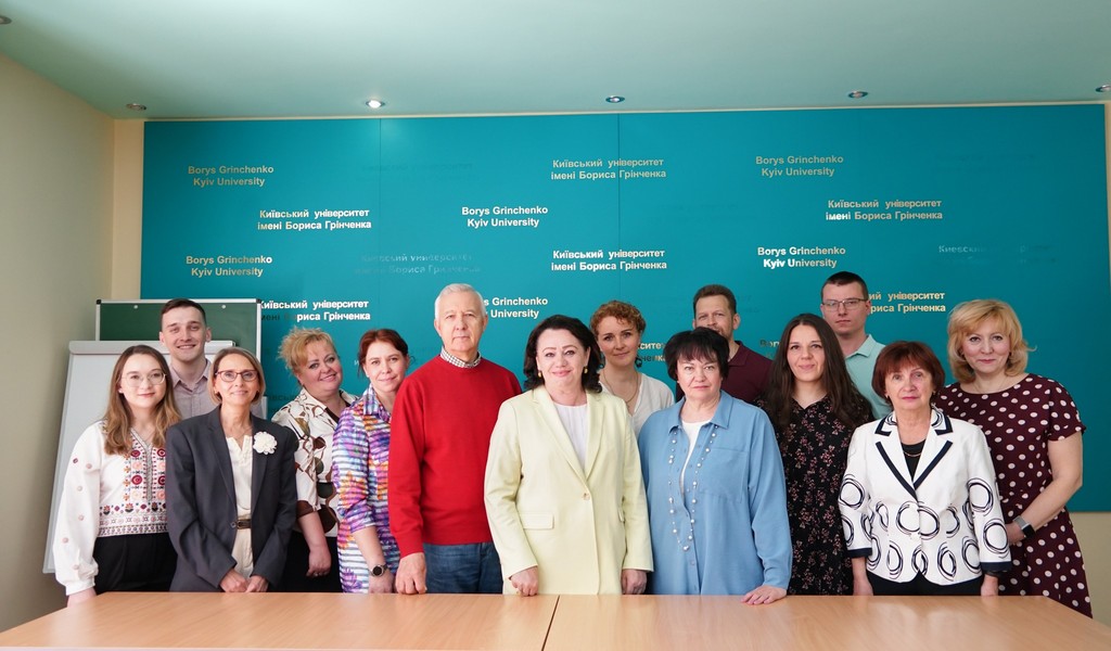 kadrove zasidannia kafedry reklamy ta zv iazkiv z hromadskistiu33