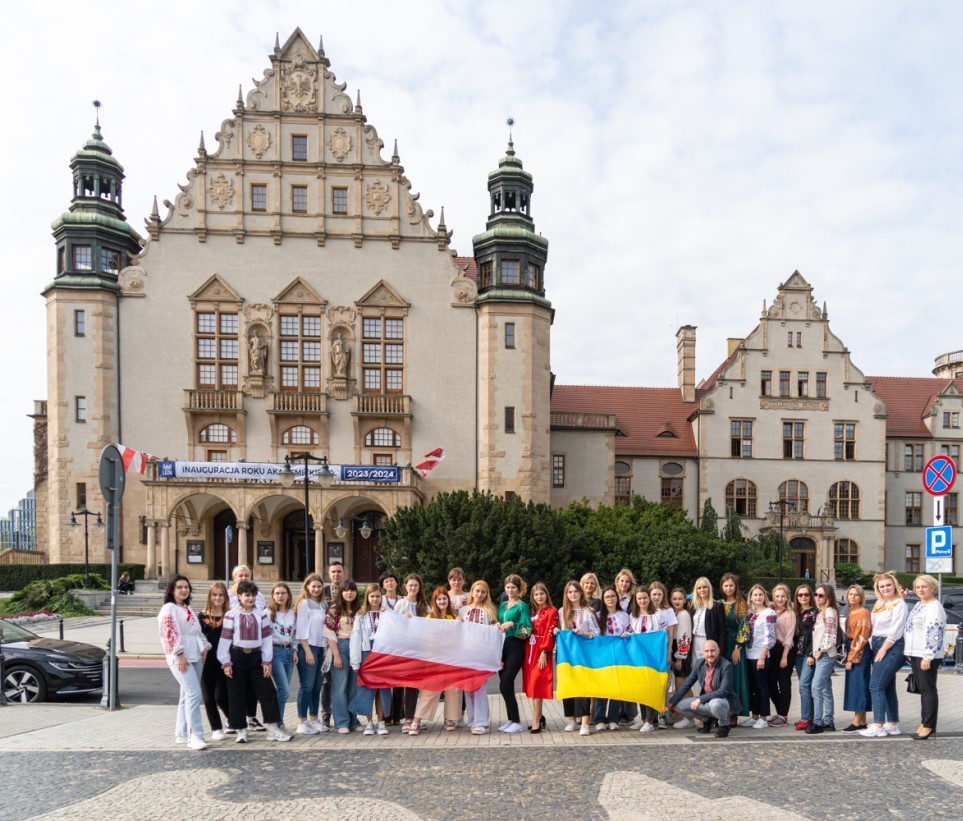 litnya shkola v uni im a mitskevicha 6