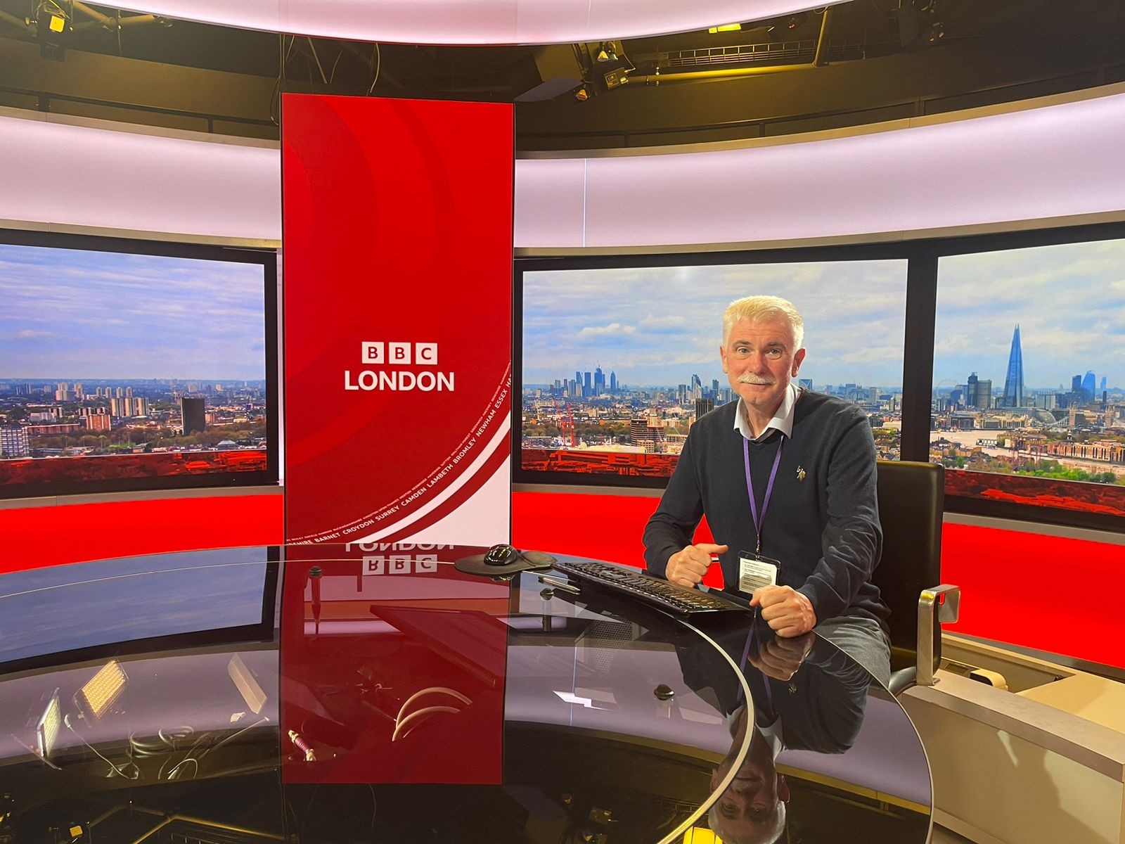 stazhuvannia na bbc uk vkozaka vyklad kznm fz03
