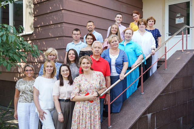 na rozshyrenomu zasidanni kafedry vdoskonaleno op reklama i zviazky z hromadskistiu