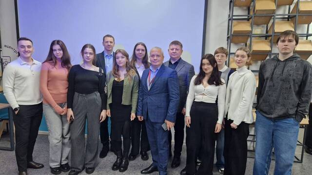 photo 2025 12 10 18.47.13